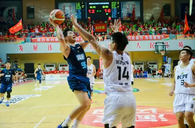上罚球线机, yid