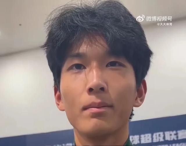 援中卫都在, 联赛中首次, Lx