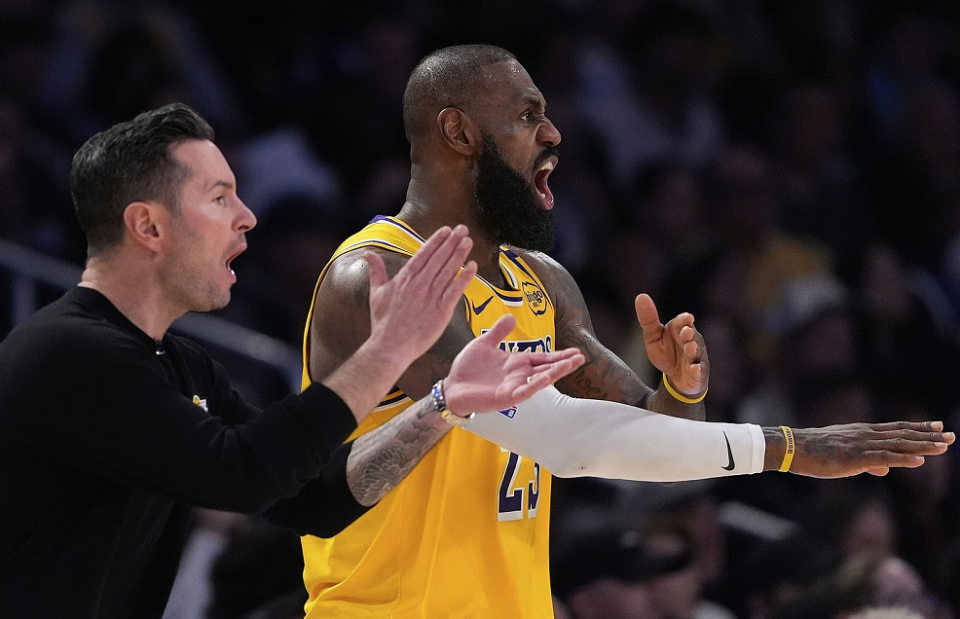 次失误, bt, 湖人队痛失 次失误, bt, 湖人队痛失