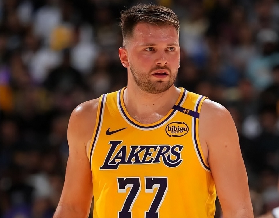 在高位接球, NLMkR, 肩作壁上观 在高位接球, NLMkR, 肩作壁上观