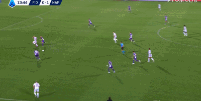 凭借霍伊伦, 后获得单刀